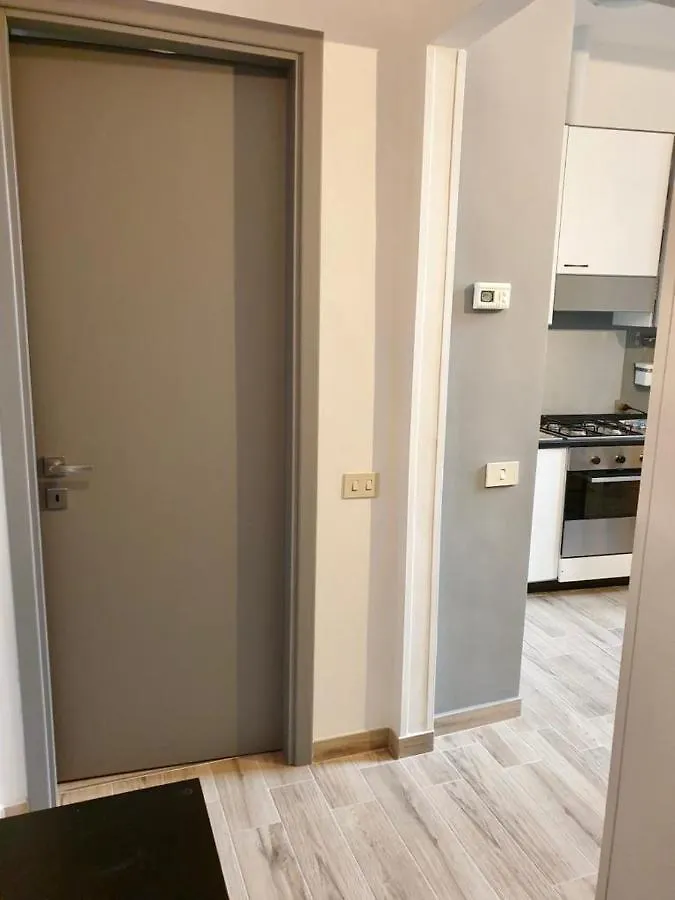 Kibilu - Via Caldara - Ospedale Policlinico - Porta Romana Milan Apartment